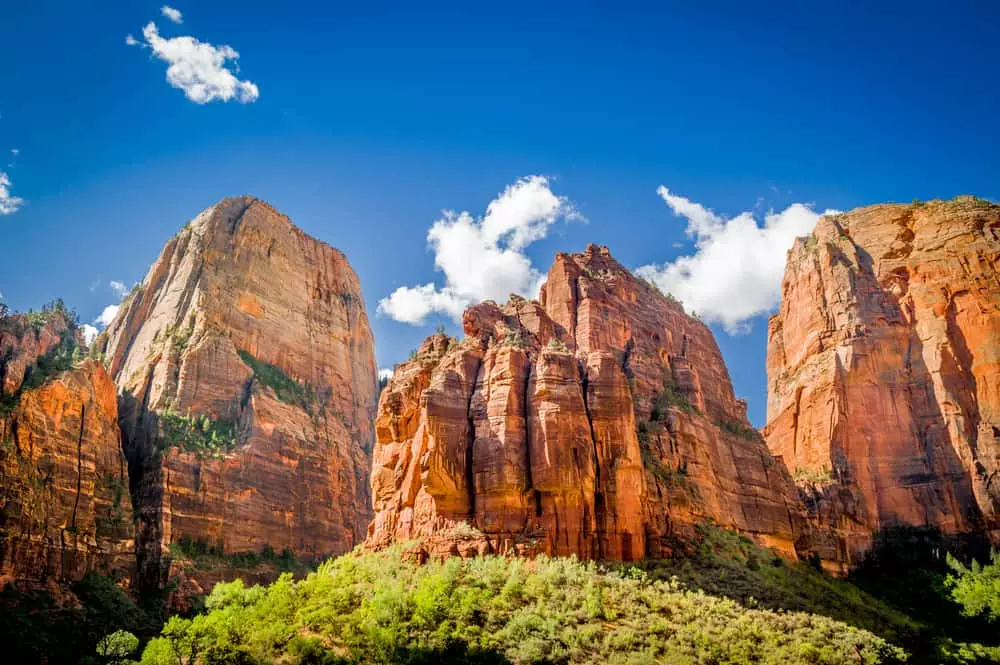 Zion National Park Utah USA – Explore Beauty With Zion Canyon Scenic Drive Zion National Park Utah USA – Explore Beauty With Zion Canyon Scenic Drive